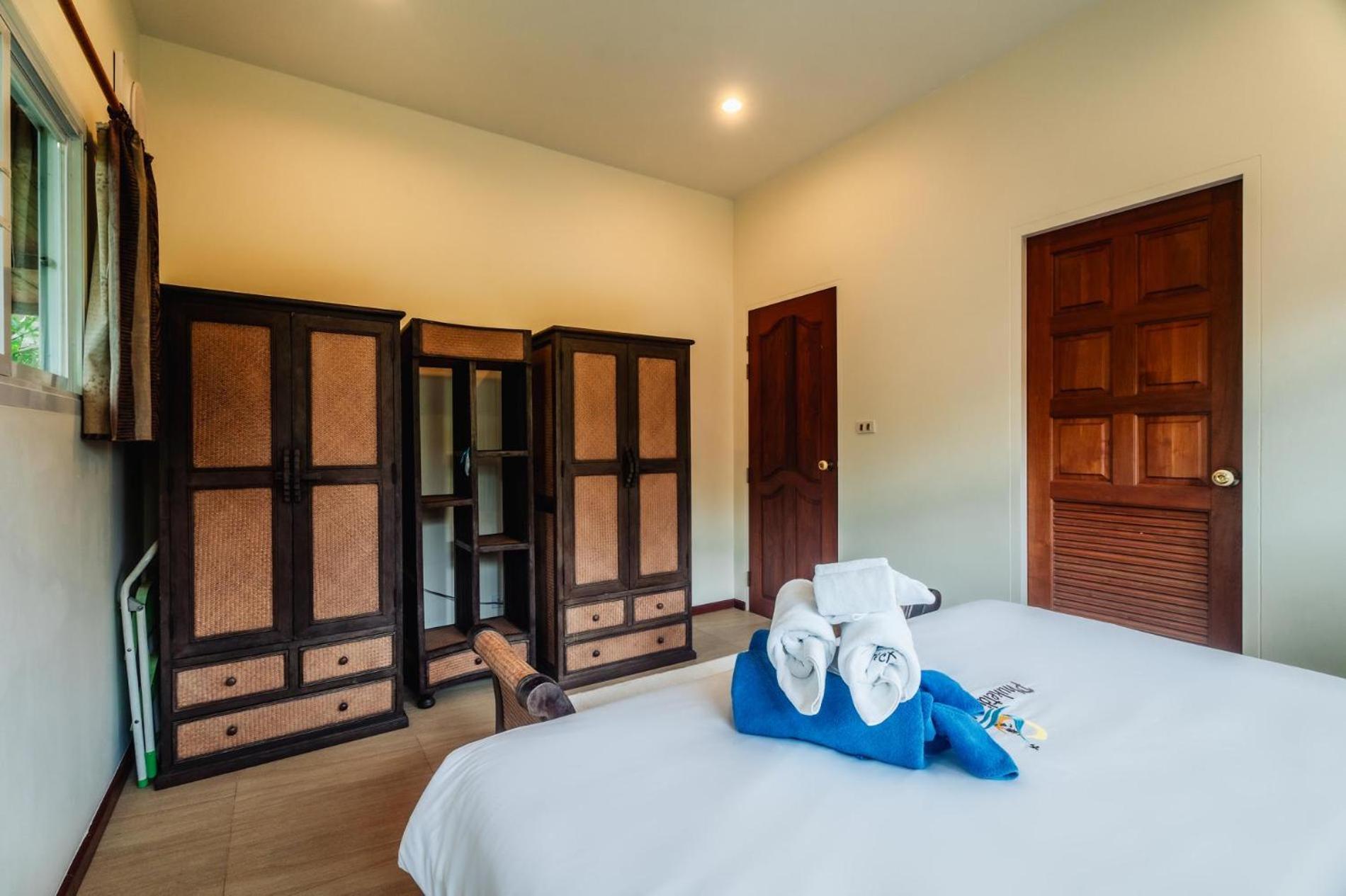 Chaba Pool Villa Nai Harn Экстерьер фото